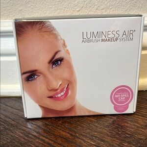 Luminess Airbrush Makeup System Sealed New in Box $125
